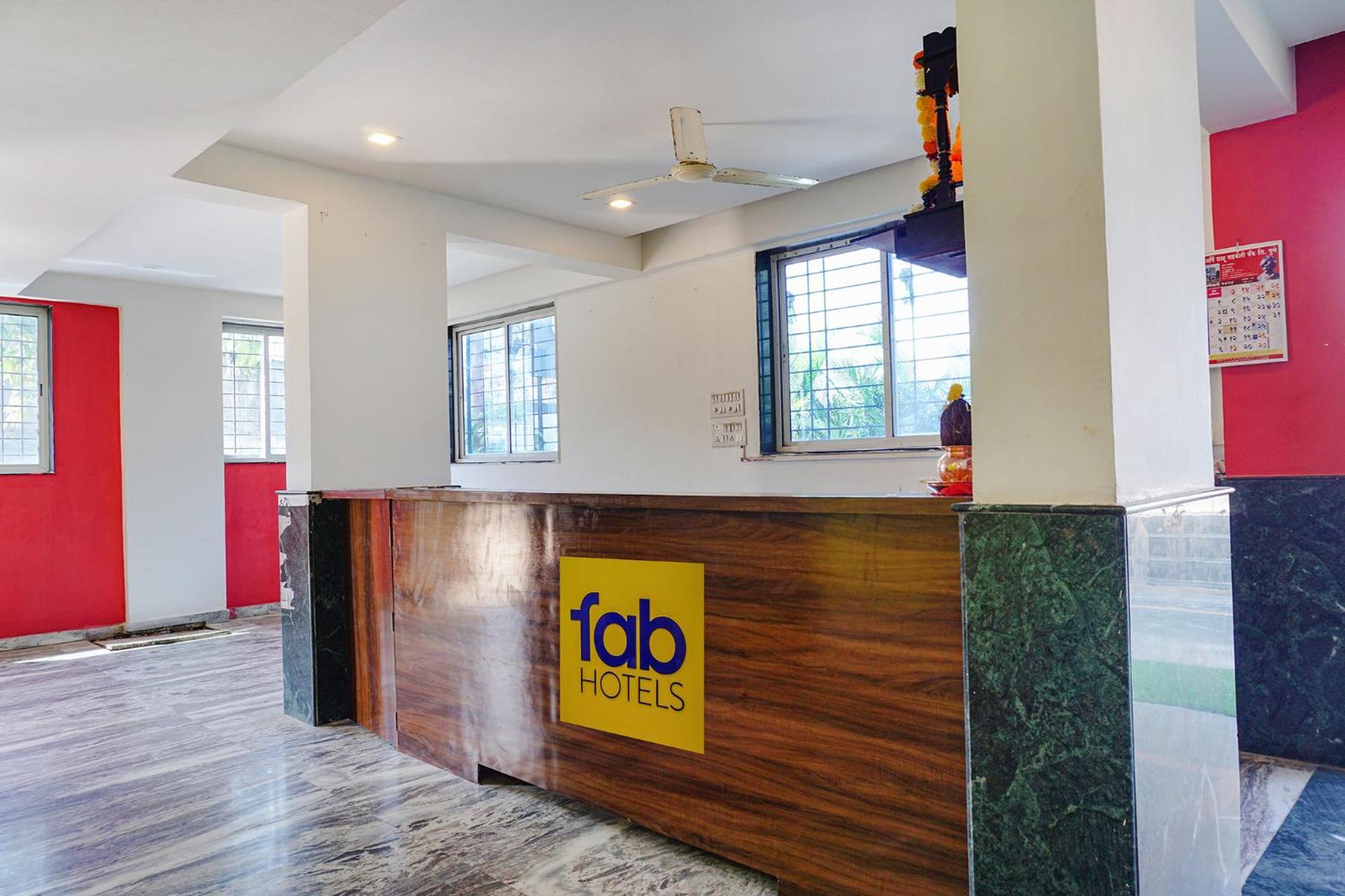 Fabhotel Gokul Lodge Gorhe Khurd ภายนอก รูปภาพ