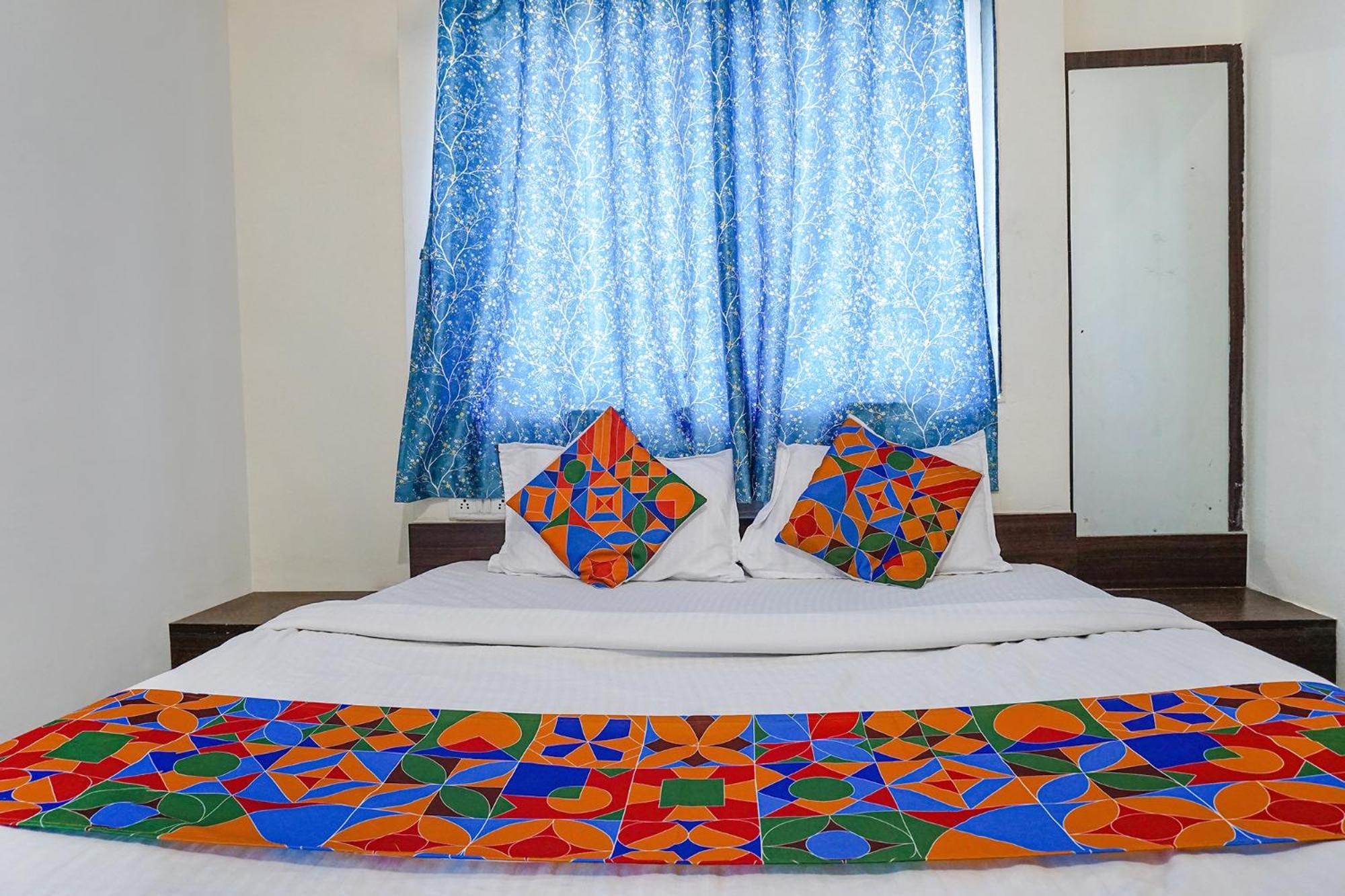 Fabhotel Gokul Lodge Gorhe Khurd ภายนอก รูปภาพ