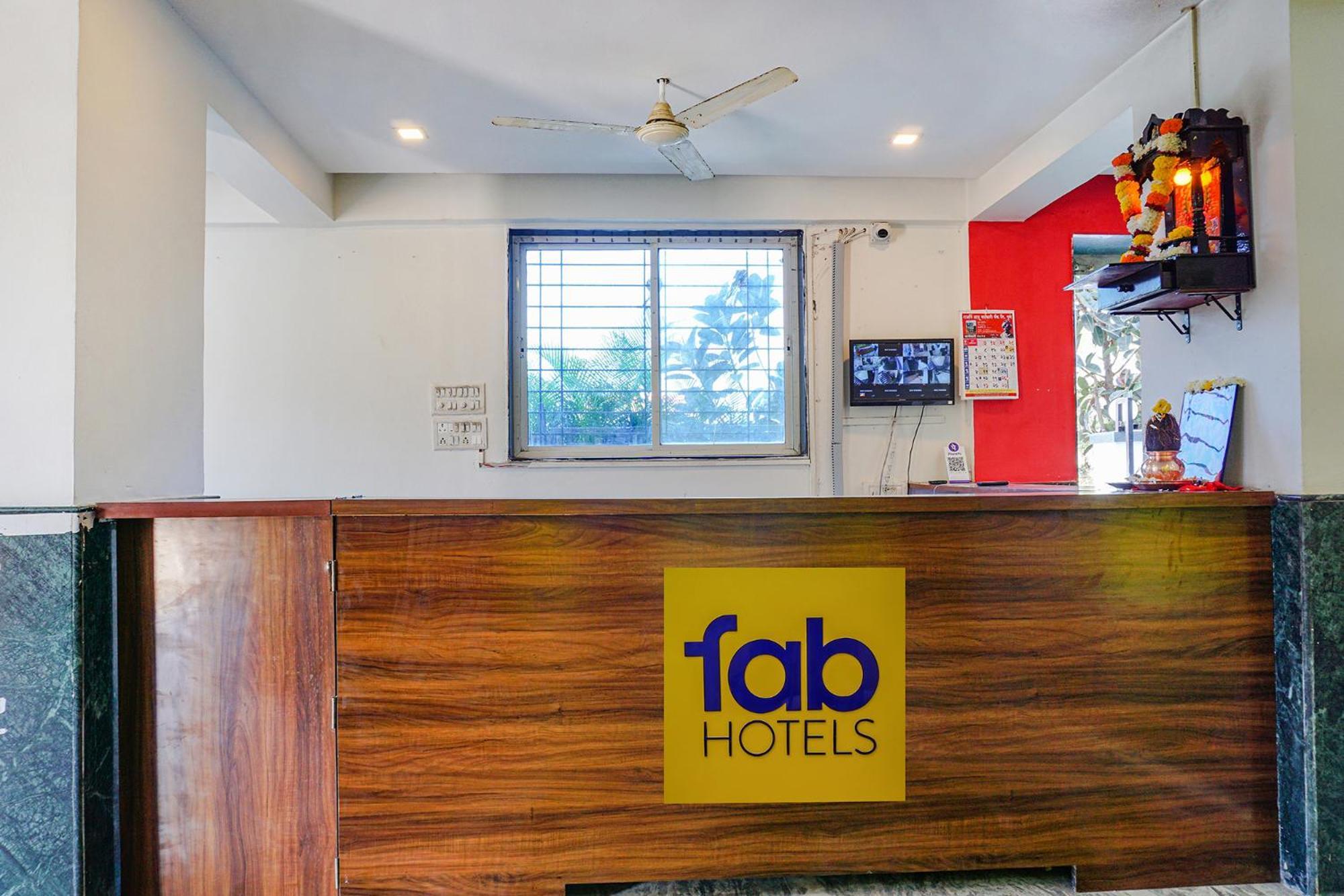 Fabhotel Gokul Lodge Gorhe Khurd ภายนอก รูปภาพ